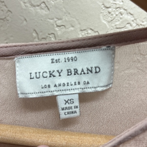 Lucky Brand Sheer Ruffled Sleeve Blouse in Dusty Rose XS - Picture 4 of 5